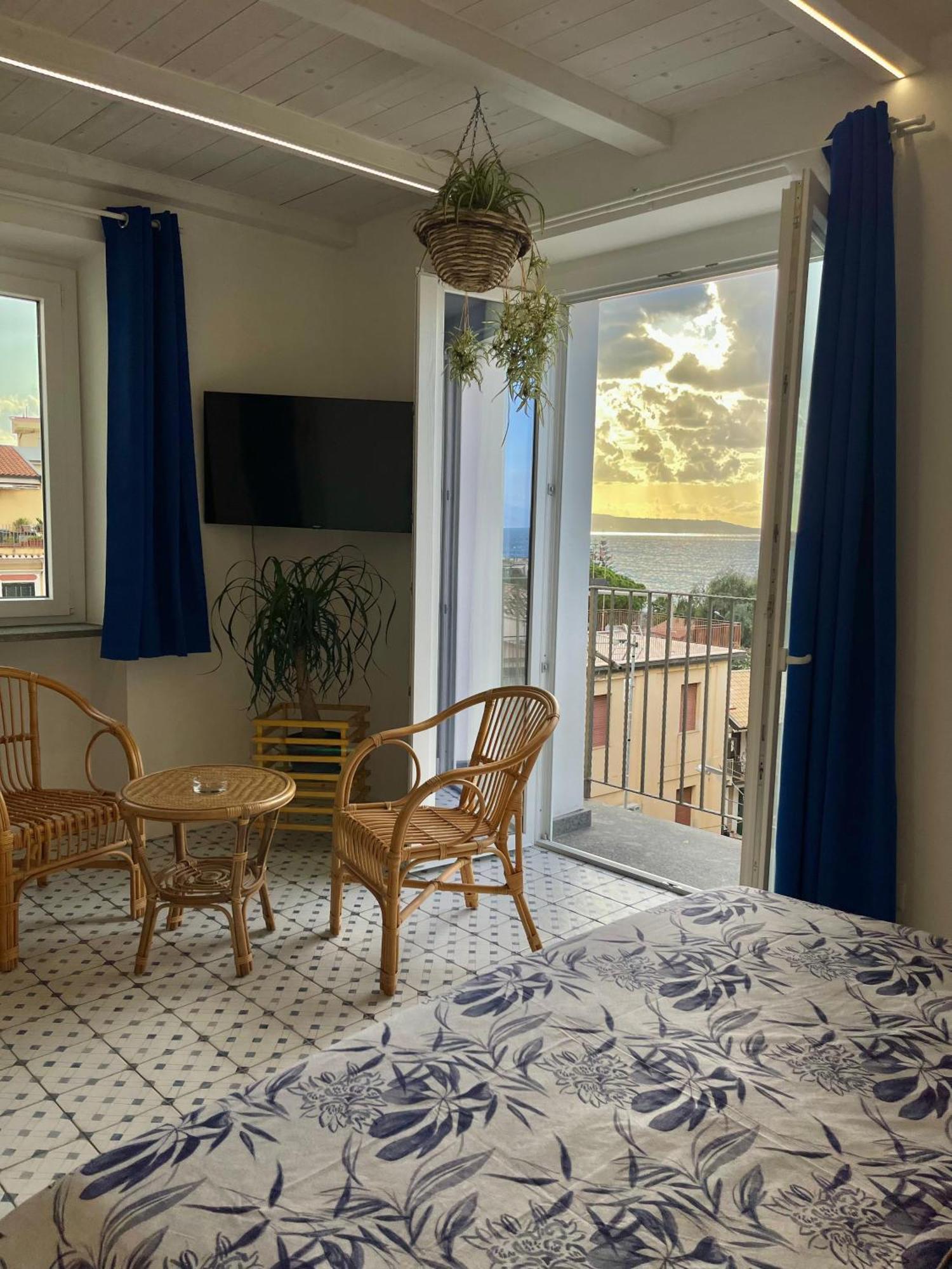 Casa Vacanze Penelope ปิซโซ ภายนอก รูปภาพ